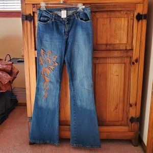 Bebe Suede Detail Jean